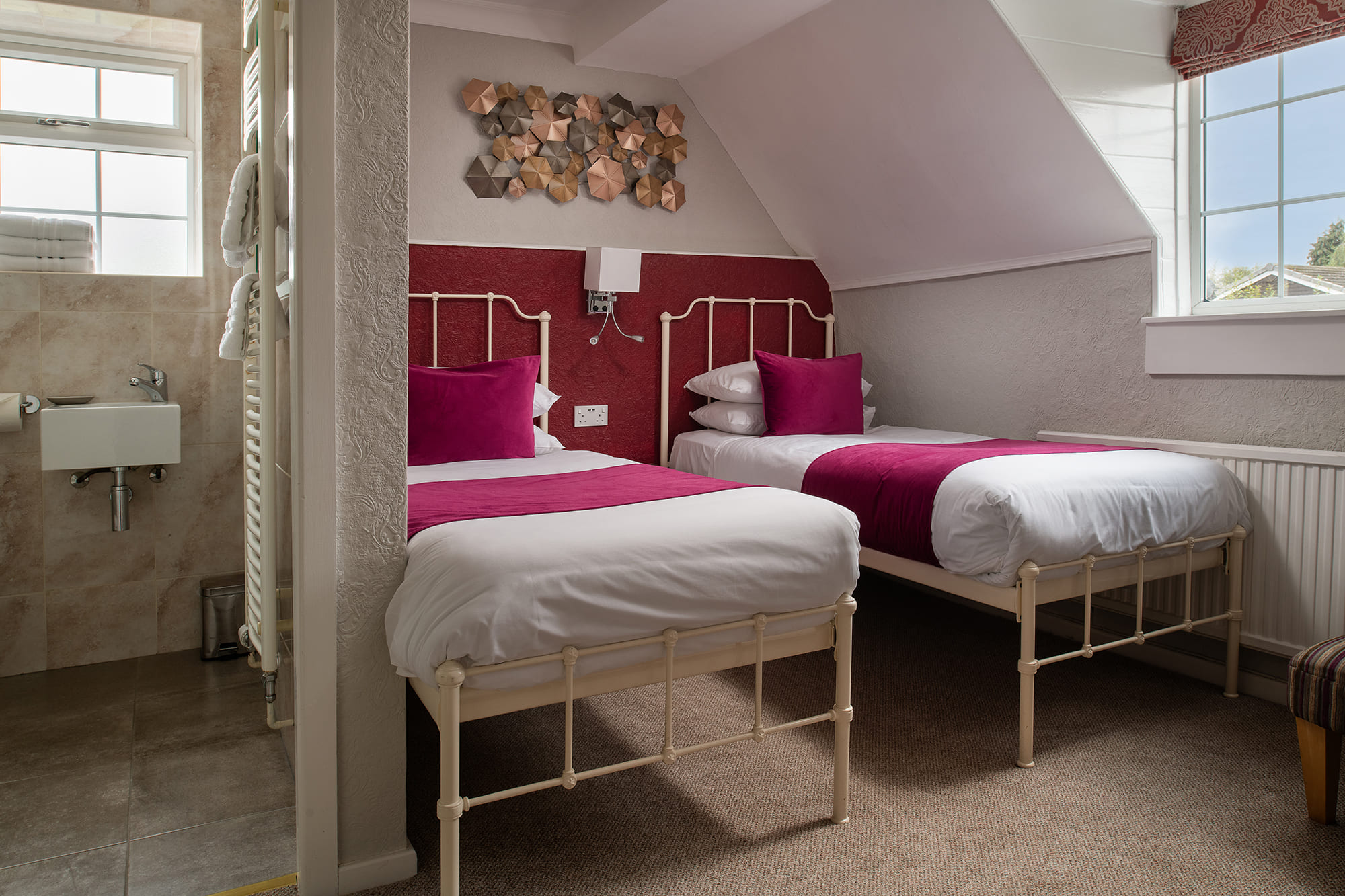 Deluxe Triple room at Springfield House B&B near NEC Birmingham and Birmingham Airport